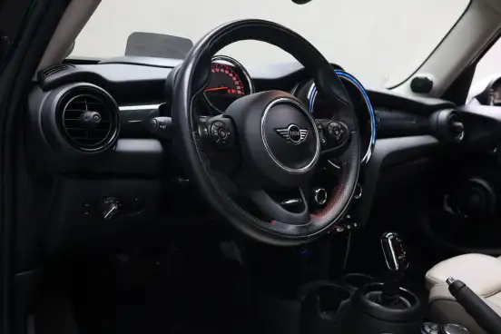 MINI-COOPER-2018