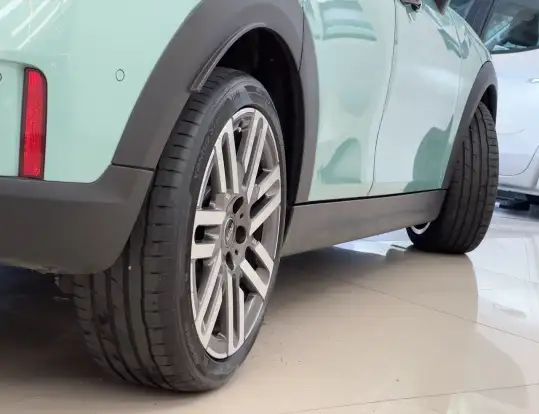 MINI-COOPER-2025