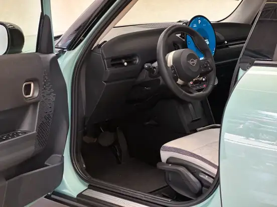MINI-COOPER-2025
