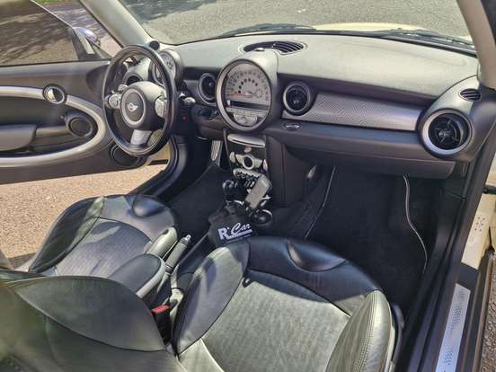 MINI-COOPER-2009