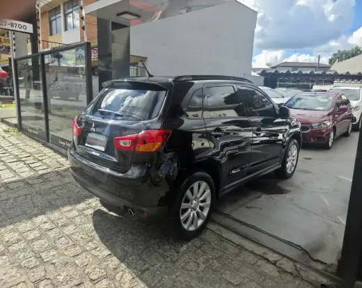 MITSUBISHI-ASX-2016