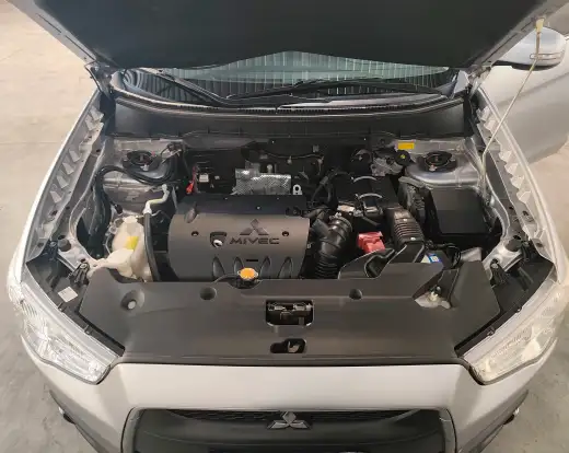 MITSUBISHI-ASX-2011
