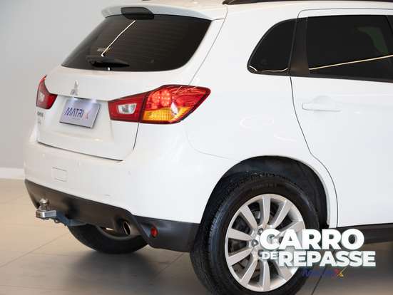 MITSUBISHI-ASX-2014