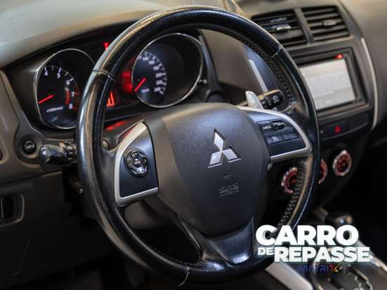 MITSUBISHI-ASX-2014