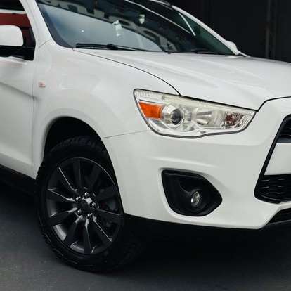 MITSUBISHI-ASX-2013