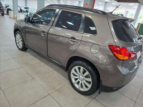 MITSUBISHI-ASX-2016