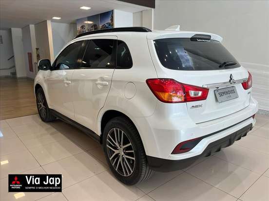 MITSUBISHI-ASX-2020