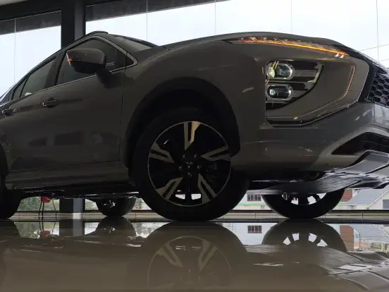 MITSUBISHI-ECLIPSE CROSS-1.5 MIVEC TURBO GASOLINA HPE CVT MITSUBISHI-ECLIPSE CROSS-2024