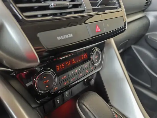 MITSUBISHI-ECLIPSE CROSS-1.5 MIVEC TURBO GASOLINA HPE CVT MITSUBISHI-ECLIPSE CROSS-2024