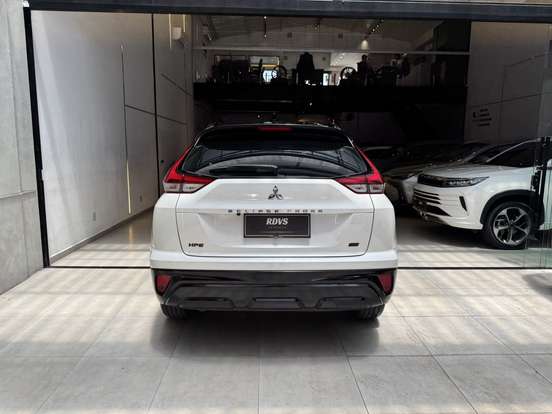 MITSUBISHI-ECLIPSE CROSS-1.5 MIVEC TURBO GASOLINA HPE BLACK CVT MITSUBISHI-ECLIPSE CROSS-2025