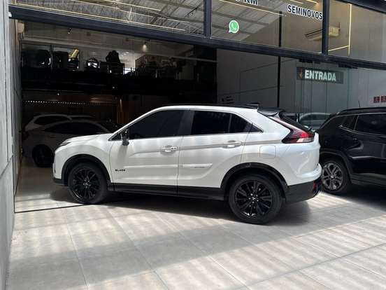 MITSUBISHI-ECLIPSE CROSS-1.5 MIVEC TURBO GASOLINA HPE BLACK CVT MITSUBISHI-ECLIPSE CROSS-2025