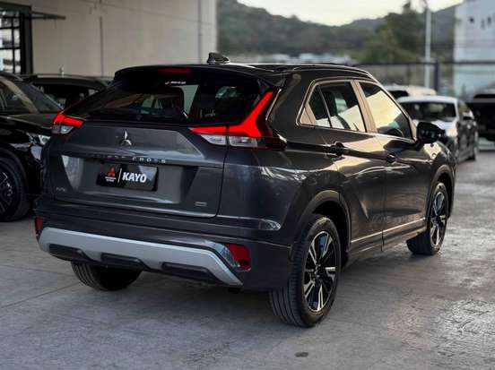 MITSUBISHI-ECLIPSE CROSS-1.5 MIVEC TURBO GASOLINA HPE CVT MITSUBISHI-ECLIPSE CROSS-2024