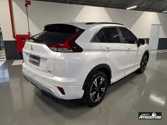 MITSUBISHI-ECLIPSE CROSS-2024