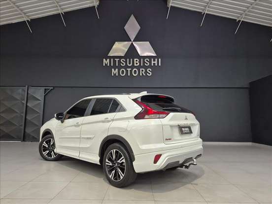MITSUBISHI-ECLIPSE CROSS-1.5 MIVEC TURBO GASOLINA HPE CVT MITSUBISHI-ECLIPSE CROSS-2023