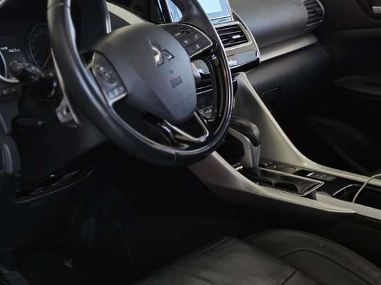 MITSUBISHI-ECLIPSE CROSS-1.5 MIVEC TURBO GASOLINA HPE-S CVT MITSUBISHI-ECLIPSE CROSS-2018