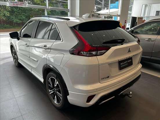 MITSUBISHI-ECLIPSE CROSS-2024
