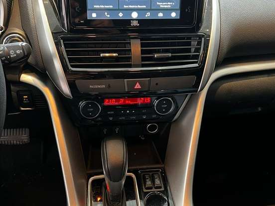MITSUBISHI-ECLIPSE CROSS-1.5 MIVEC TURBO GASOLINA HPE-S SPORT CVT MITSUBISHI-ECLIPSE CROSS-2024