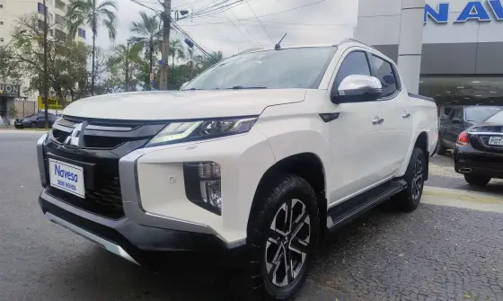 MITSUBISHI L200 TRITON 2.4 16V TURBO DIESEL SPORT HPE CD 4P 4X4 AUTOMÁTICO