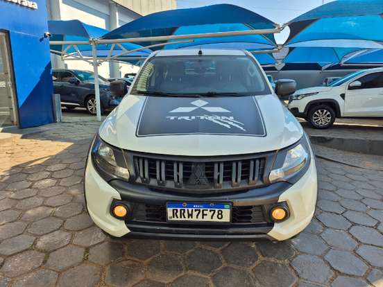 MITSUBISHI-L200 TRITON-2.4 16V TURBO DIESEL GL CD 4X4 MANUAL MITSUBISHI-L200 TRITON-2023