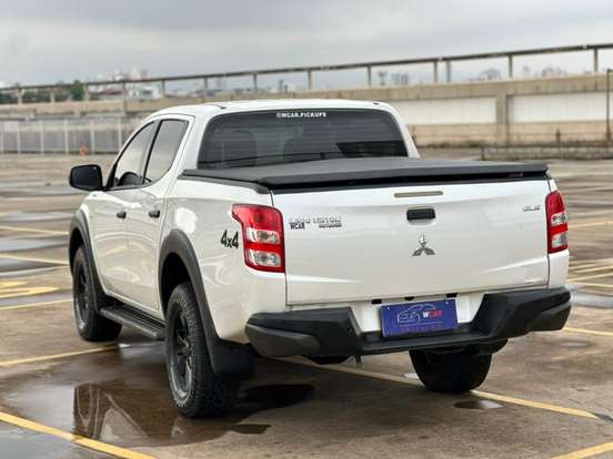 MITSUBISHI-L200 TRITON-2021