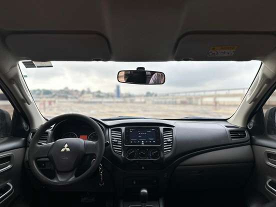 MITSUBISHI-L200 TRITON-2021