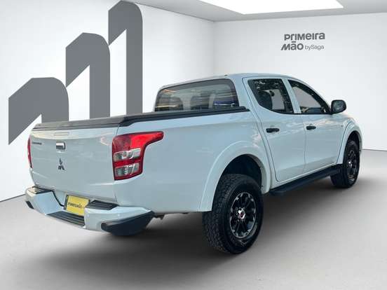 MITSUBISHI-L200 TRITON-2.4 16V TURBO DIESEL SPORT GLS CD 4P 4X4 AUTOMÁTICO MITSUBISHI-L200 TRITON-2022