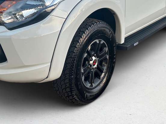 MITSUBISHI-L200 TRITON-2022