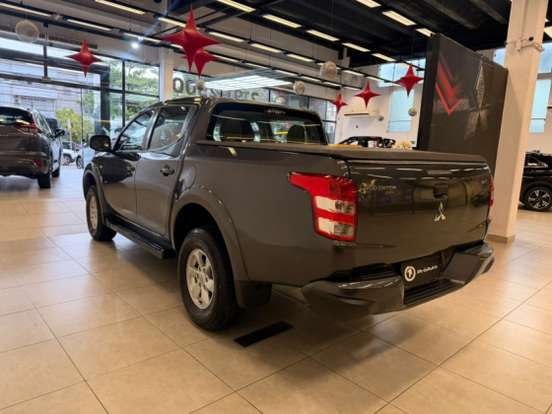 MITSUBISHI-L200 TRITON-2.4 16V TURBO DIESEL SPORT GLS CD 4P 4X4 AUTOMÁTICO MITSUBISHI-L200 TRITON-2019