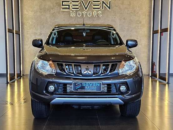 MITSUBISHI-L200 TRITON-2.4 16V TURBO DIESEL SPORT GLS CD 4P 4X4 AUTOMÁTICO MITSUBISHI-L200 TRITON-2018