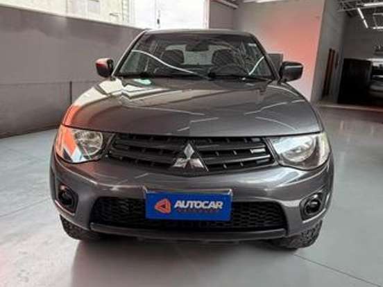 MITSUBISHI-L200 TRITON-3.2 GLX 4X4 CD 16V TURBO INTERCOLER DIESEL 4P MANUAL MITSUBISHI-L200 TRITON-2013