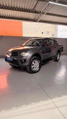 MITSUBISHI-L200 TRITON-3.2 GLX 4X4 CD 16V TURBO INTERCOLER DIESEL 4P MANUAL MITSUBISHI-L200 TRITON-2013