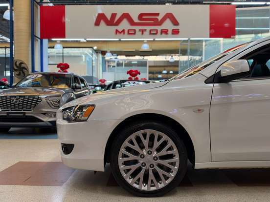 MITSUBISHI-LANCER-2.0 HLE 16V GASOLINA 4P AUTOMÁTICO MITSUBISHI-LANCER-2016
