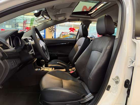 MITSUBISHI-LANCER-2016