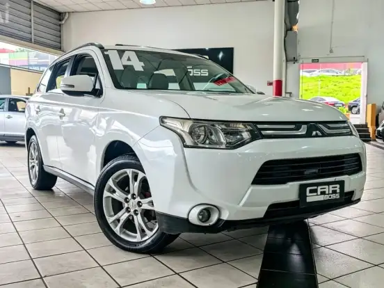MITSUBISHI-OUTLANDER-2.0 16V GASOLINA 4P AUTOMÁTICO MITSUBISHI-OUTLANDER-2014