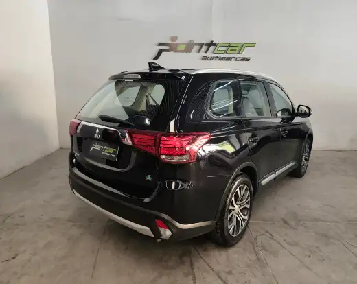 MITSUBISHI-OUTLANDER-2.0 16V GASOLINA 4P AUTOMÁTICO MITSUBISHI-OUTLANDER-2016