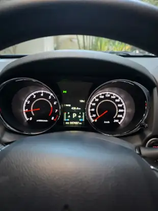 MITSUBISHI-OUTLANDER-2.0 MIVEC GASOLINA HPE AUTOMÁTICO MITSUBISHI-OUTLANDER-2020