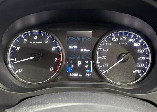 MITSUBISHI-OUTLANDER-2016