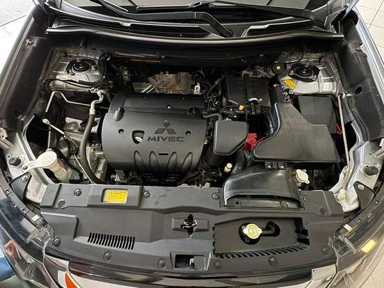MITSUBISHI-OUTLANDER-2.0 16V GASOLINA 4P AUTOMÁTICO MITSUBISHI-OUTLANDER-2016