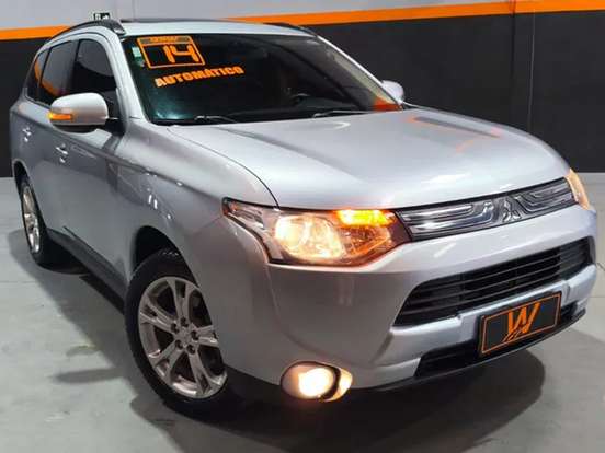 MITSUBISHI-OUTLANDER-2.0 16V GASOLINA 4P AUTOMÁTICO MITSUBISHI-OUTLANDER-2014