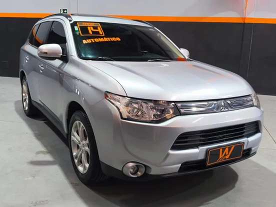 MITSUBISHI-OUTLANDER-2.0 16V GASOLINA 4P AUTOMÁTICO MITSUBISHI-OUTLANDER-2014