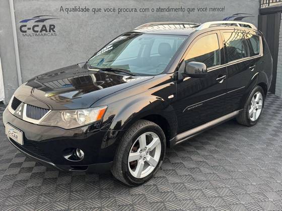 MITSUBISHI OUTLANDER 3.0 4X4 V6 24V GASOLINA 4P AUTOMÁTICO