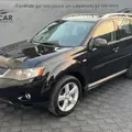 MITSUBISHI OUTLANDER 3.0 4X4 V6 24V GASOLINA 4P AUTOMÁTICO MITSUBISHI OUTLANDER 3.0 4X4 V6 24V GASOLINA 4P AUTOMÁTICO