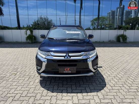 MITSUBISHI-OUTLANDER-3.0 GT 4X4 V6 24V GASOLINA 4P AUTOMÁTICO MITSUBISHI-OUTLANDER-2015