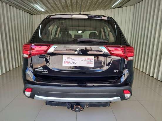 MITSUBISHI-OUTLANDER-3.0 GT 4X4 V6 24V GASOLINA 4P AUTOMÁTICO MITSUBISHI-OUTLANDER-2015