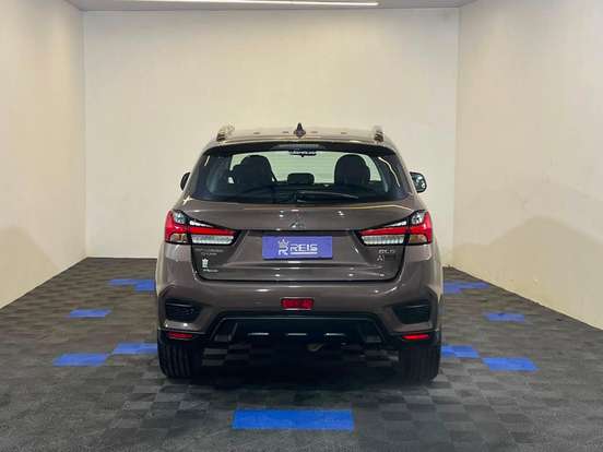 MITSUBISHI-OUTLANDER SPORT-2020