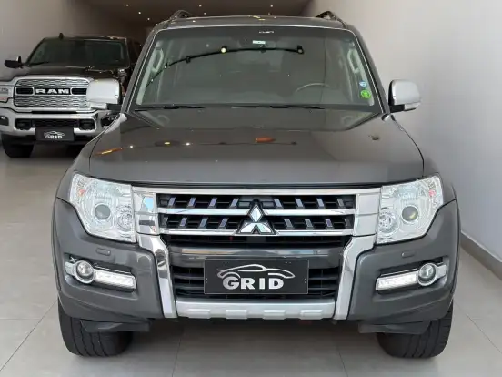 MITSUBISHI-PAJERO-3.2 HPE 4X4 7 LUGARES 16V TURBO INTERCOOLER DIESEL 4P AUTOMÁTICO MITSUBISHI-PAJERO-2015