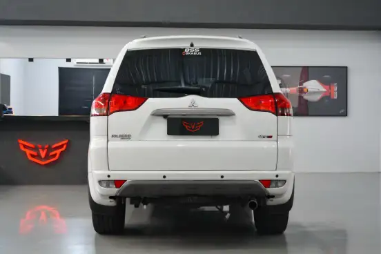 MITSUBISHI-PAJERO DAKAR-2015