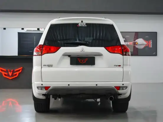 MITSUBISHI-PAJERO DAKAR-3.2 HPE 4X4 7 LUGARES 16V TURBO INTERCOOLER DIESEL 4P AUTOMÁTICO MITSUBISHI-PAJERO DAKAR-2015
