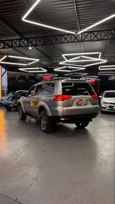 MITSUBISHI-PAJERO DAKAR-2011