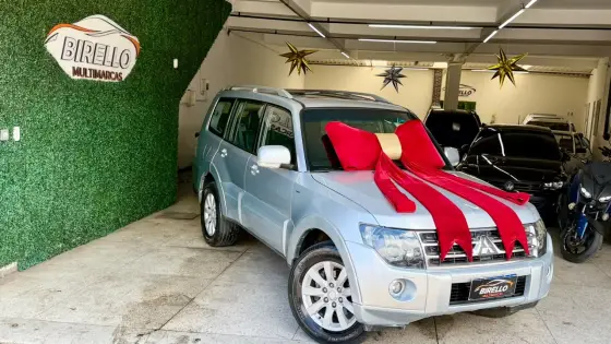 MITSUBISHI PAJERO FULL 3.2 HPE 4X4 16V TURBO INTERCOOLER DIESEL 4P AUTOMÁTICO